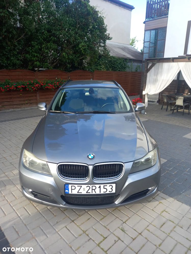 BMW Seria 3 318d - 3