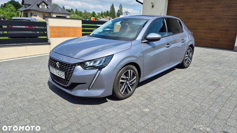 Peugeot 208 - 4