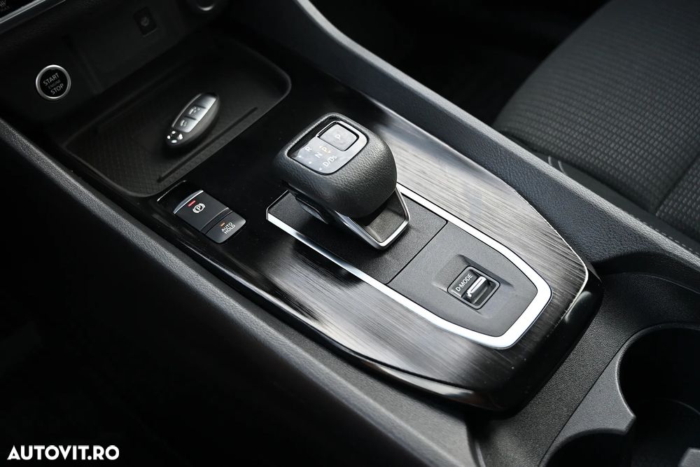Nissan Qashqai 1.3 DIG-T MHEV Xtronic N-Connecta - 12