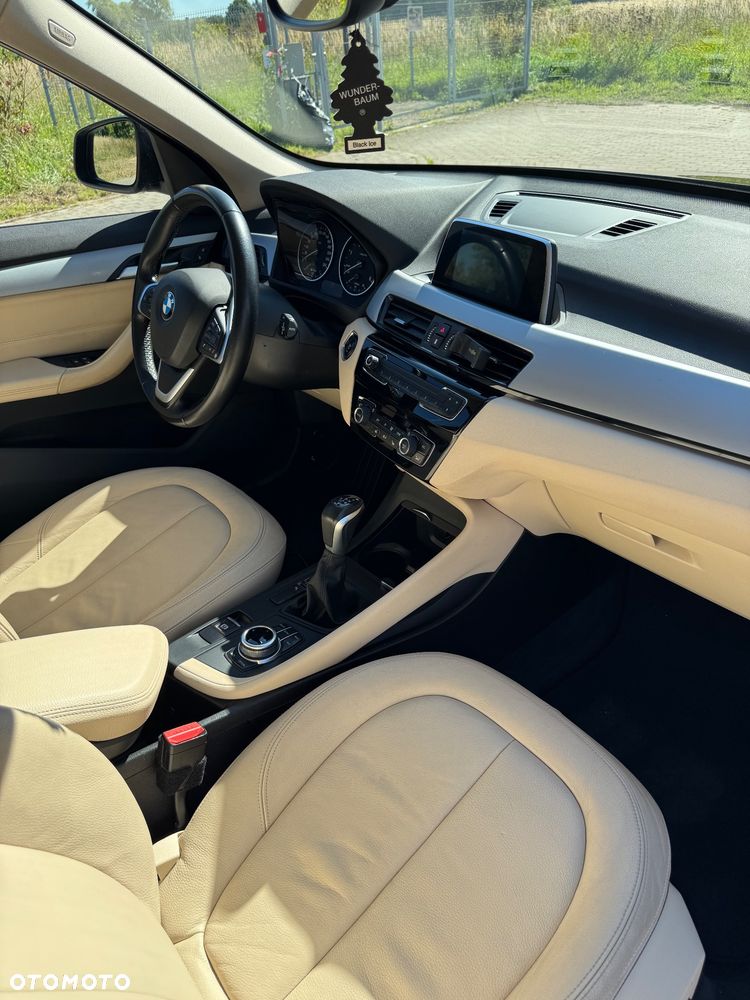 BMW X1 sDrive18d Advantage - 14