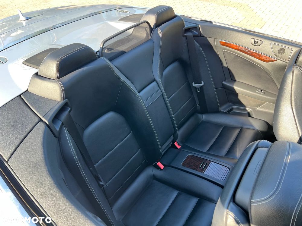 Mercedes-Benz Klasa E - 12