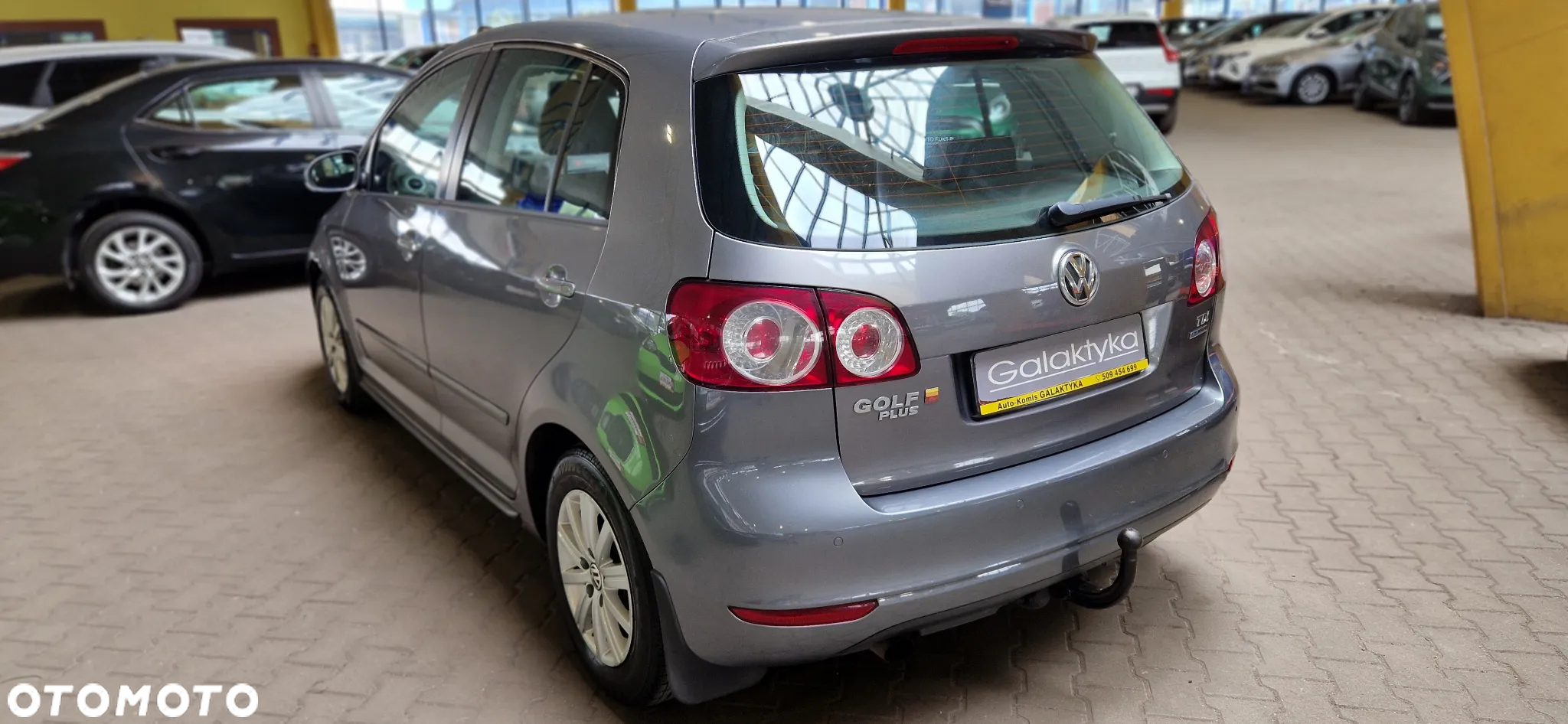 Volkswagen Golf Plus 1.6 TDI Comfortline - 7