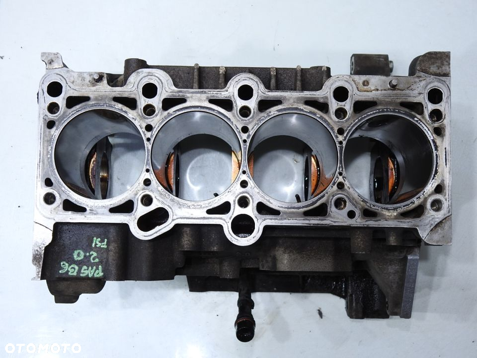 BLOK SILNIKA VW PASSAT B6 2.0 FSI BLR - 8