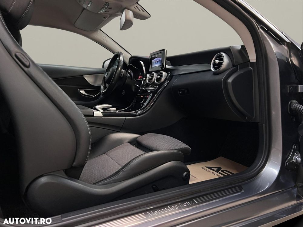 Mercedes-Benz C 220 d 4MATIC 9G-TRONIC - 23