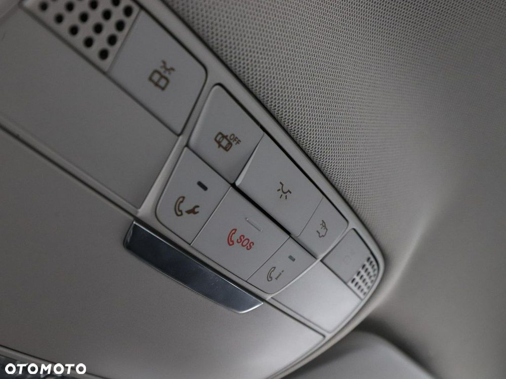 Mercedes-Benz Klasa C - 35