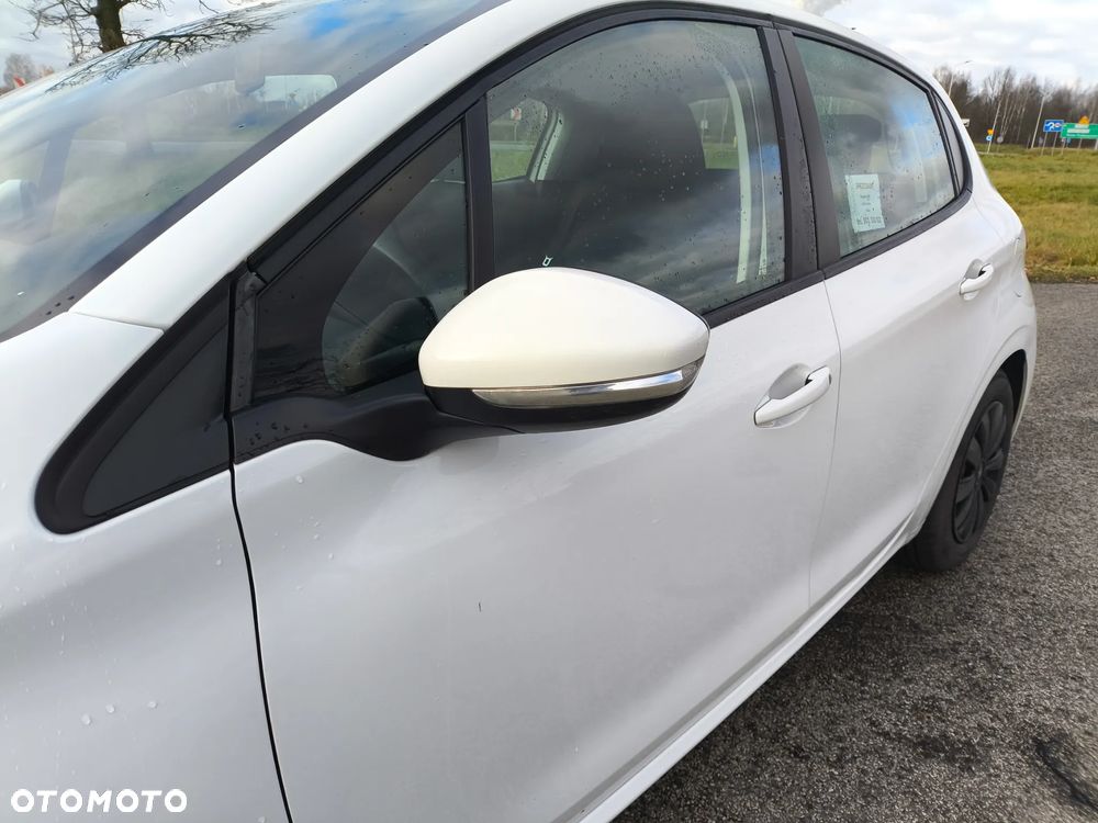 Peugeot 208 PureTech 82 Active - 17
