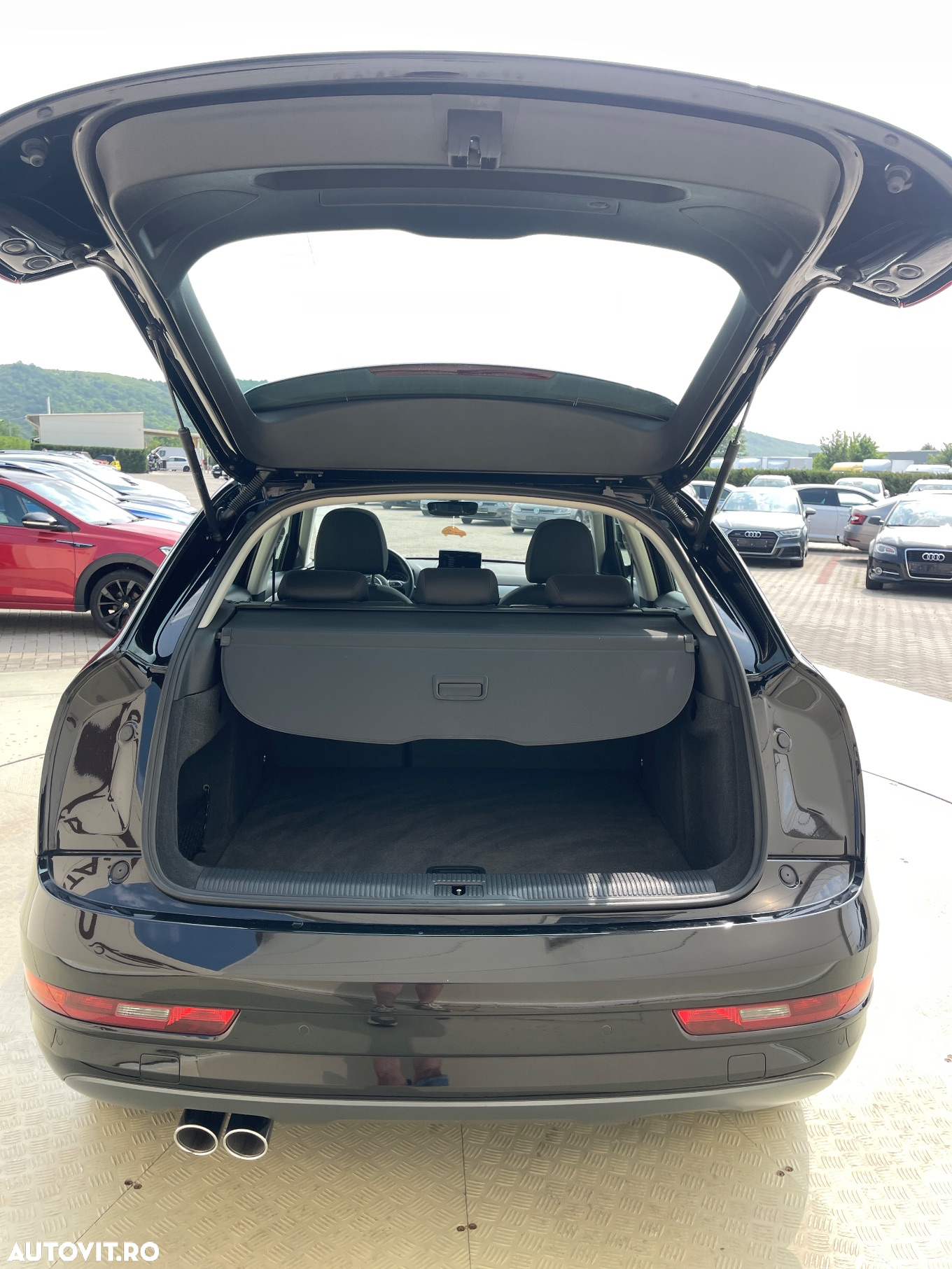 Audi Q3 2.0 35 TDI S tronic - 24