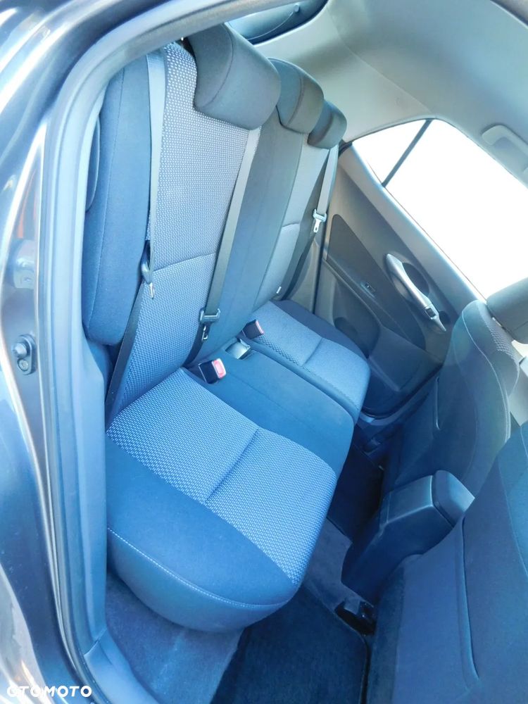 Toyota Auris 1.6 Executive - 19