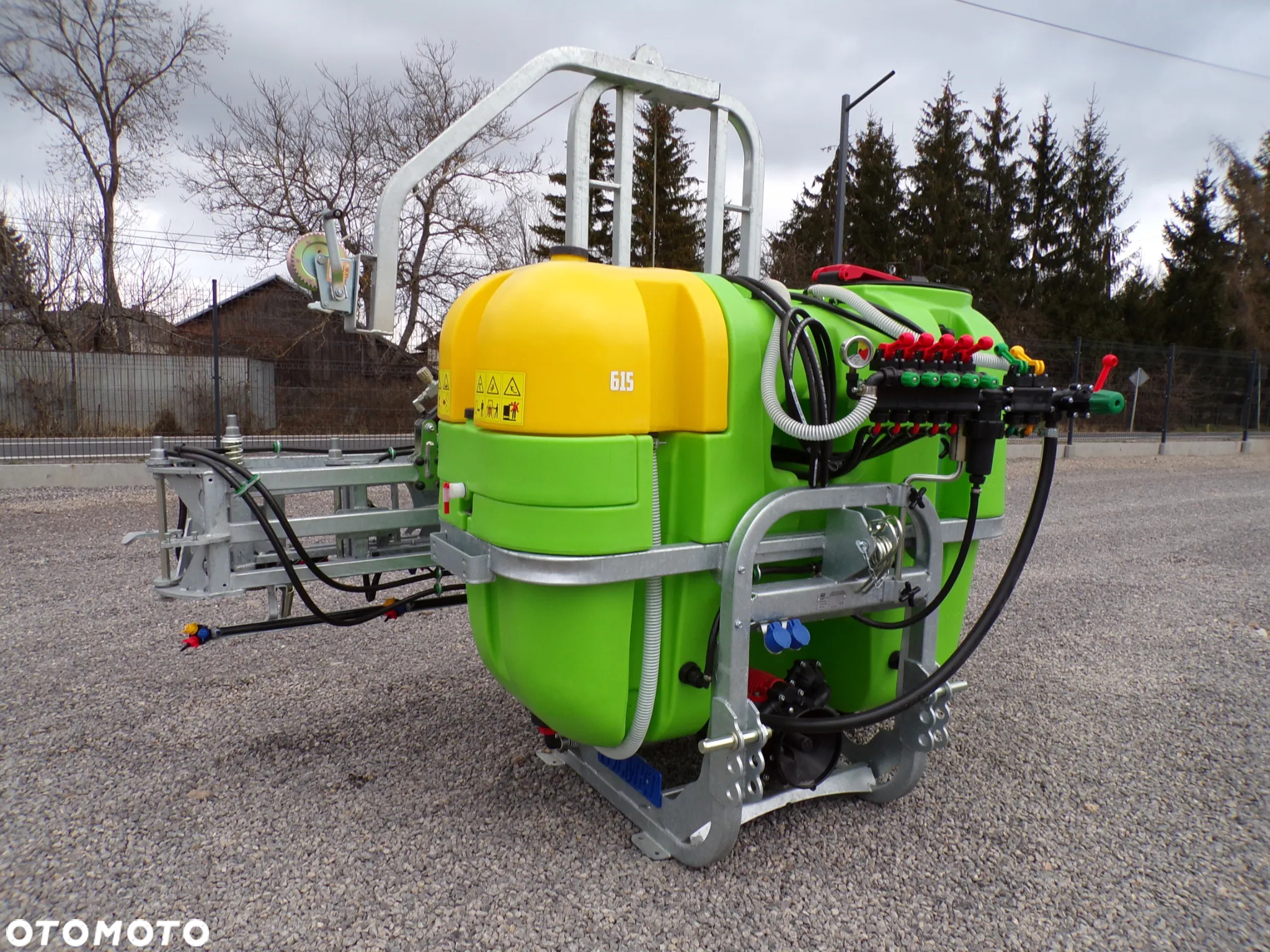 Opryskiwacz zawieszany TOLMET 300-1200l zawieszany / stabilizacja hydrauliczna / potrójna oprawa rozpylaczy RSM/ zawór stałociśnieniowy OD RĘKI - 7