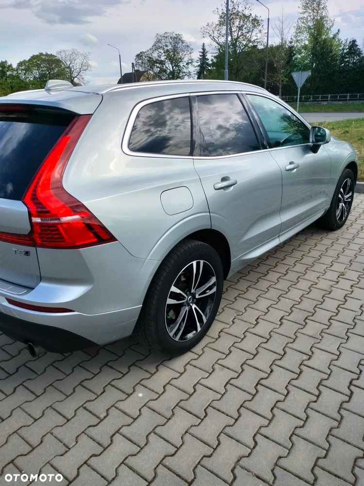 Volvo XC 60 T5 AWD Momentum - 9