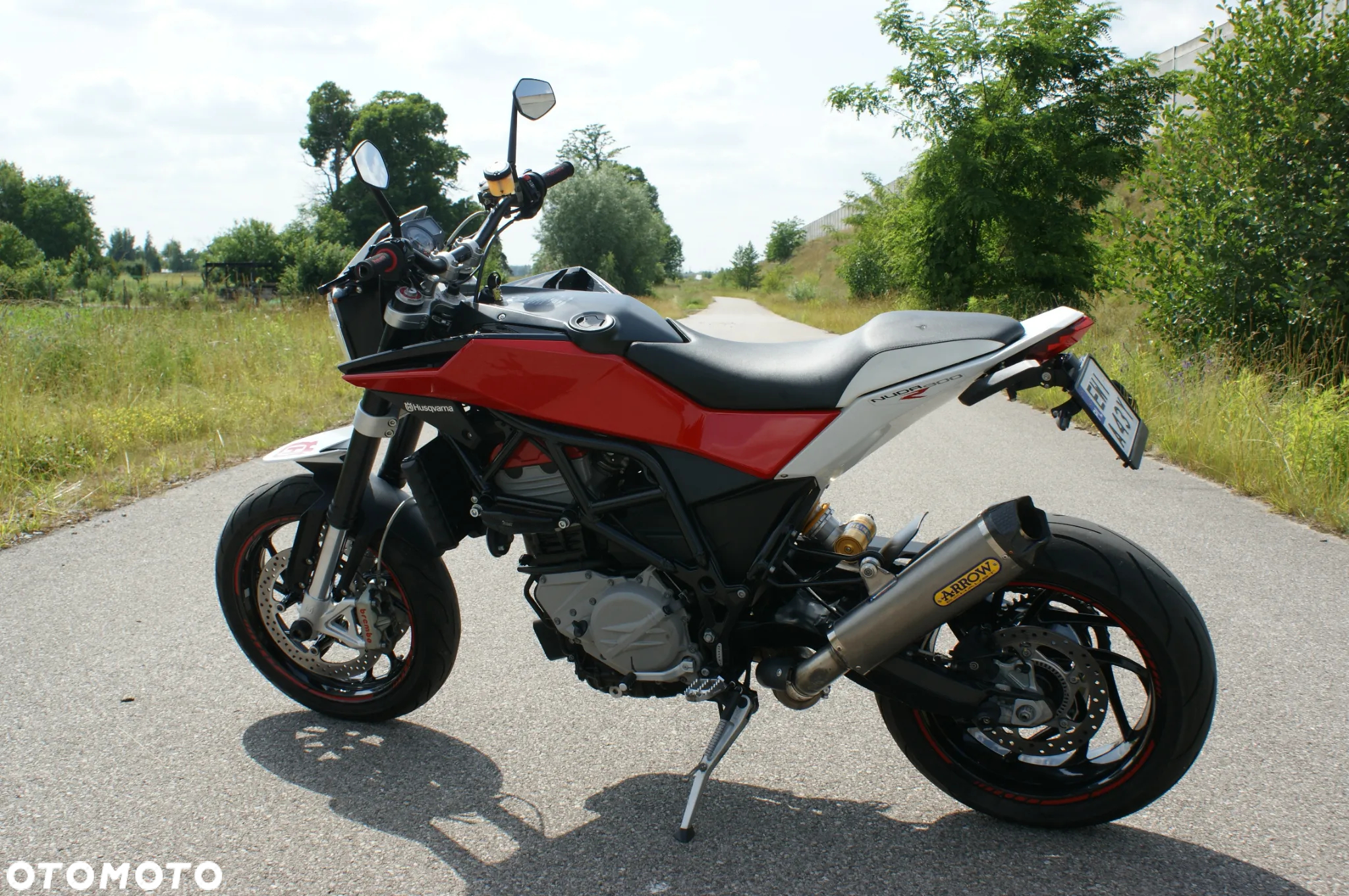 Husqvarna Nuda 900R - 10