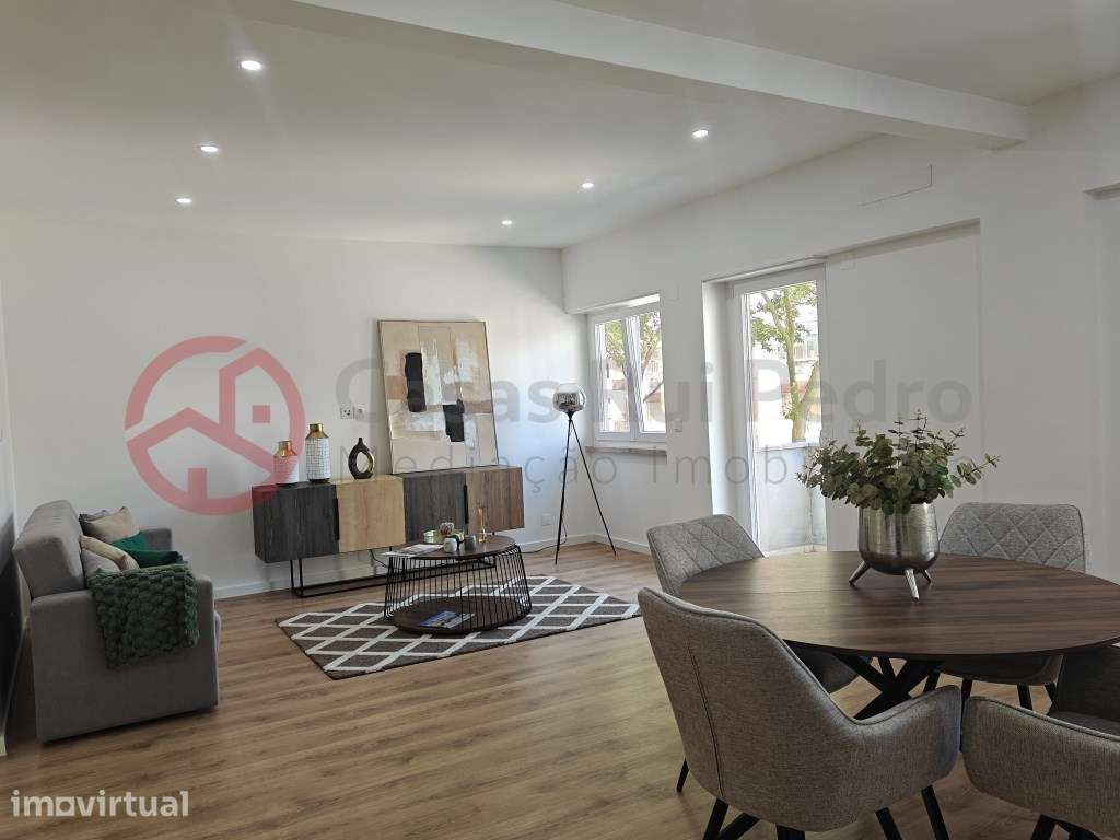 Apartamento T3 totalmente remodelado com elevador em Benfica, Lisboa - Grande imagem: 3/30