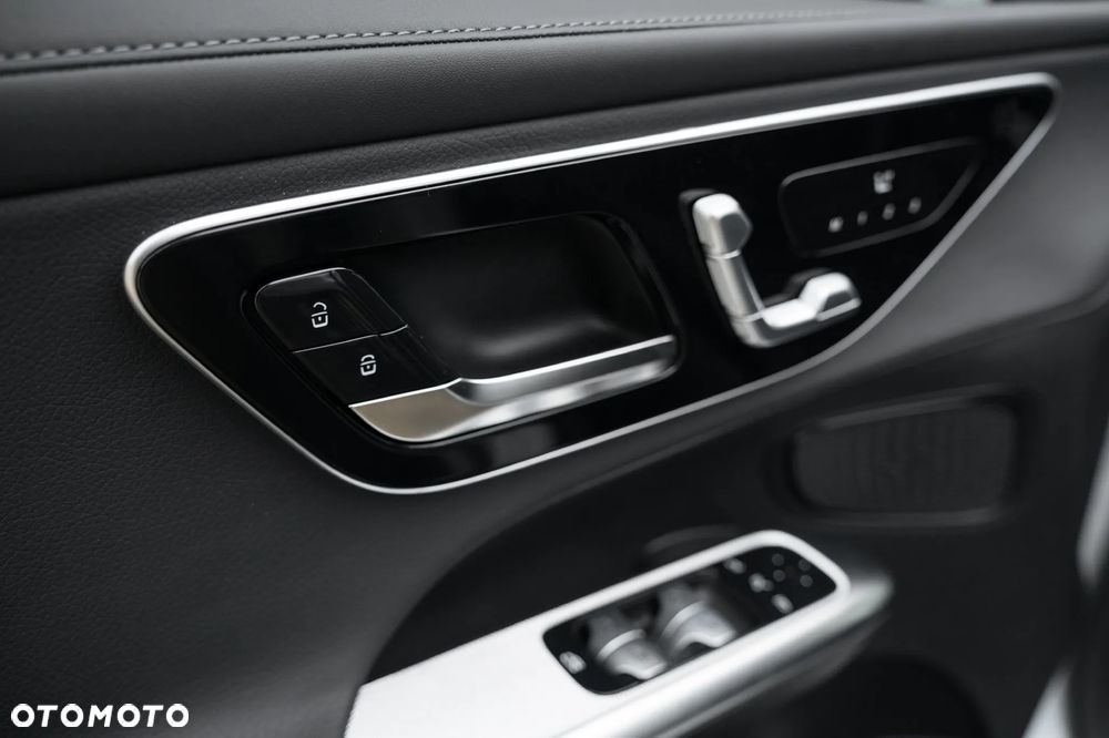 Mercedes-Benz GLC 220 d mHEV 4-Matic AMG Line - 19