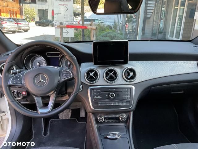Mercedes-Benz CLA 200 (CDI) d 7G-DCT - 9