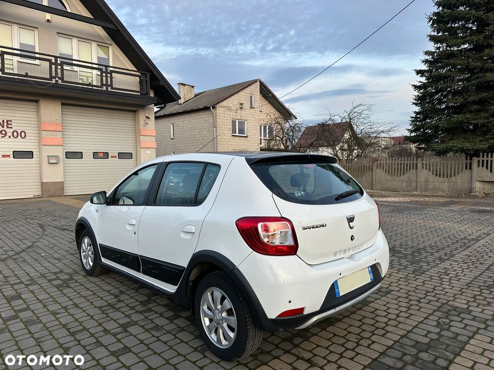 Dacia Sandero Stepway TCe 90 (S&S) Celebration - 15