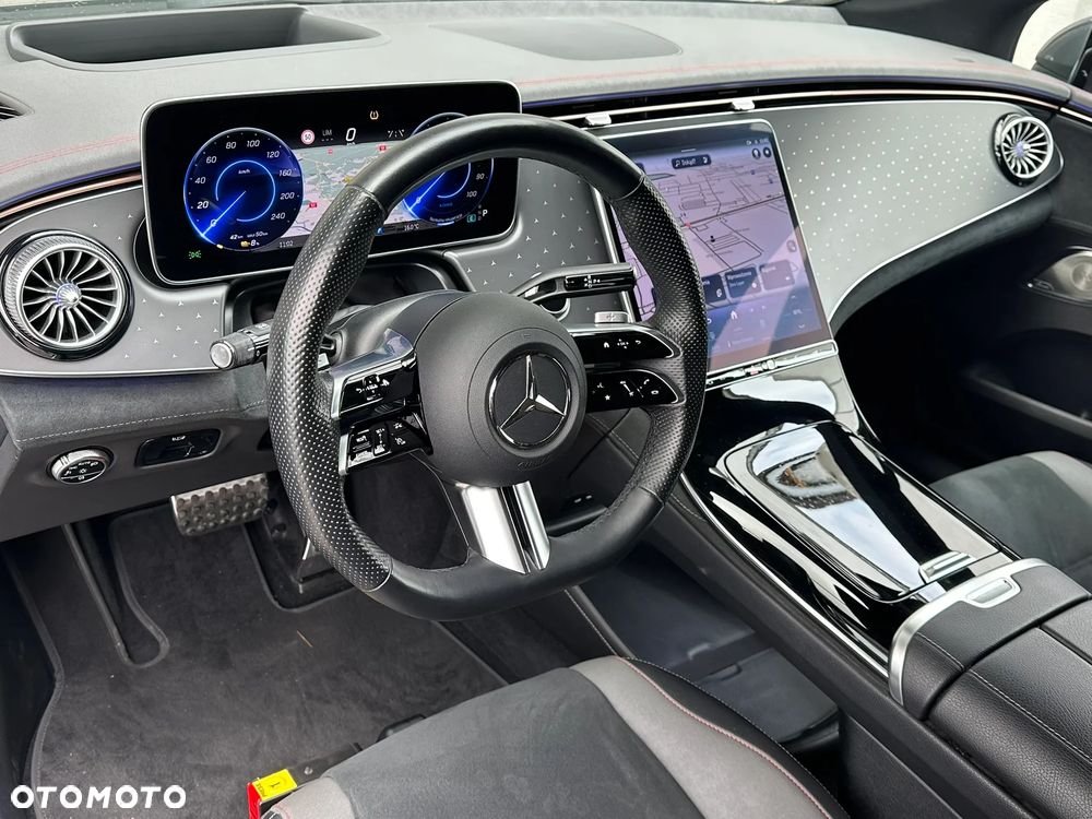 Mercedes-Benz EQE - 35