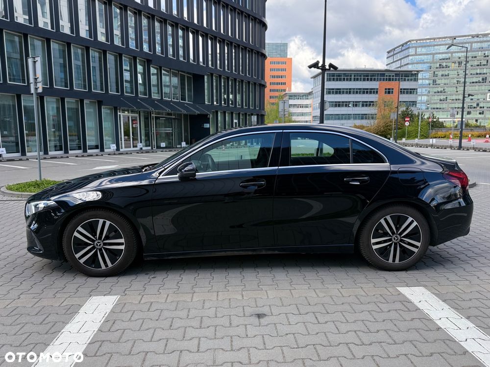 Mercedes-Benz Klasa A 200 Edycja specjalna 7G-DCT - 4