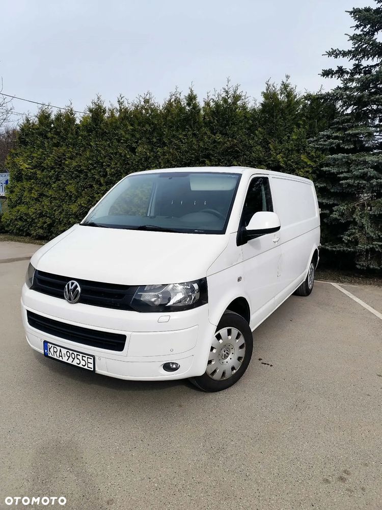 Volkswagen Transporter - 1