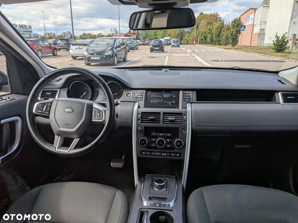 Land Rover Discovery Sport 2.0 TD4 SE - 16