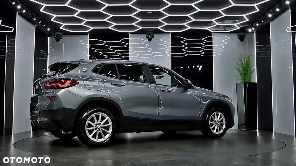 BMW X2 sDrive18i Advantage - 9
