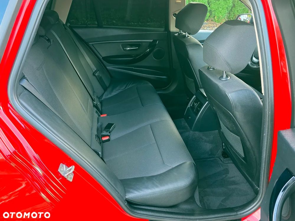 BMW Seria 3 - 31