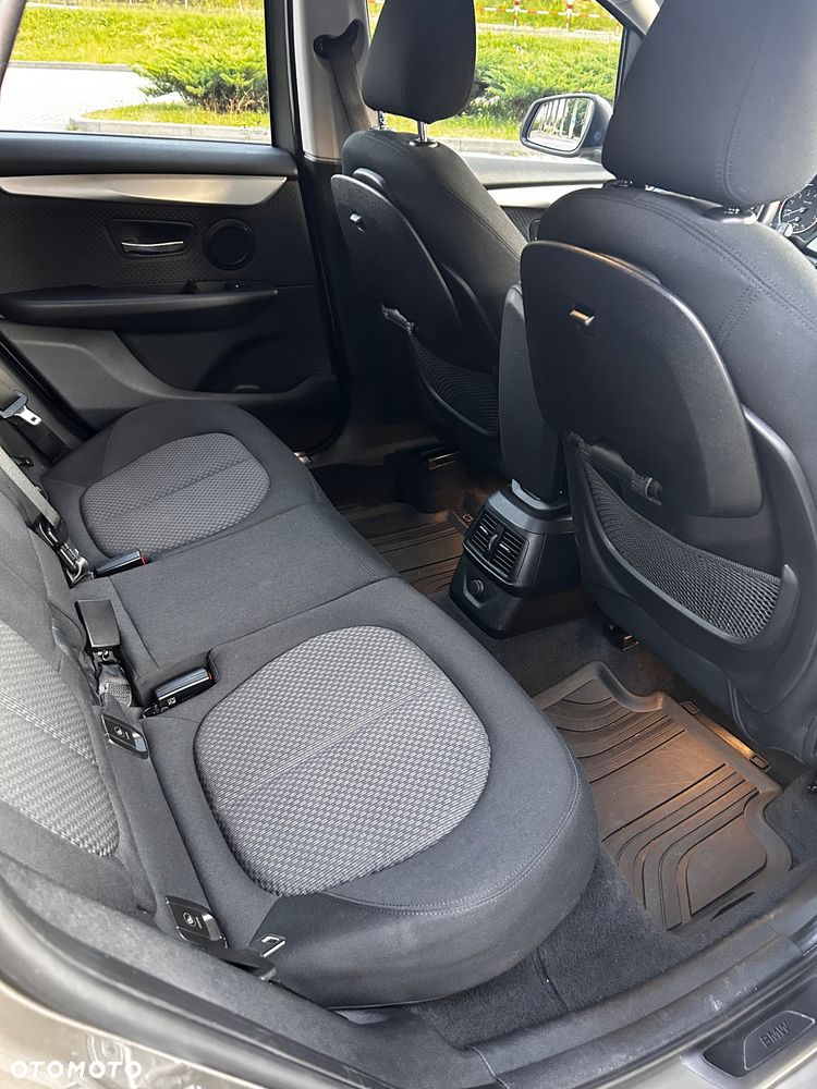 BMW Seria 2 - 16