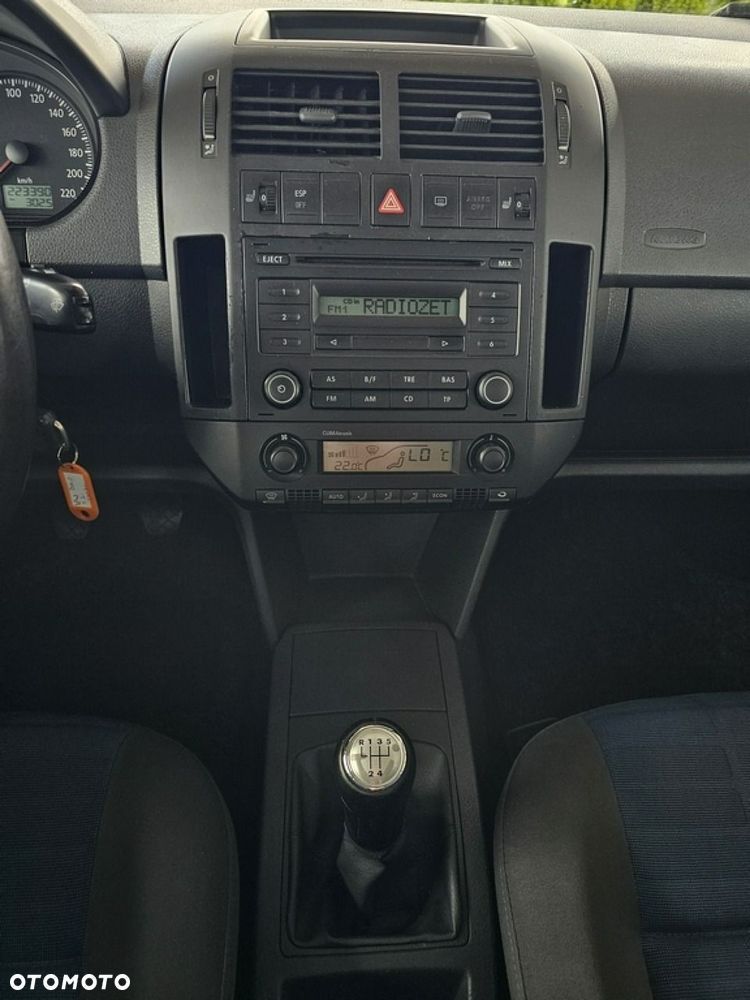 Volkswagen Polo - 16