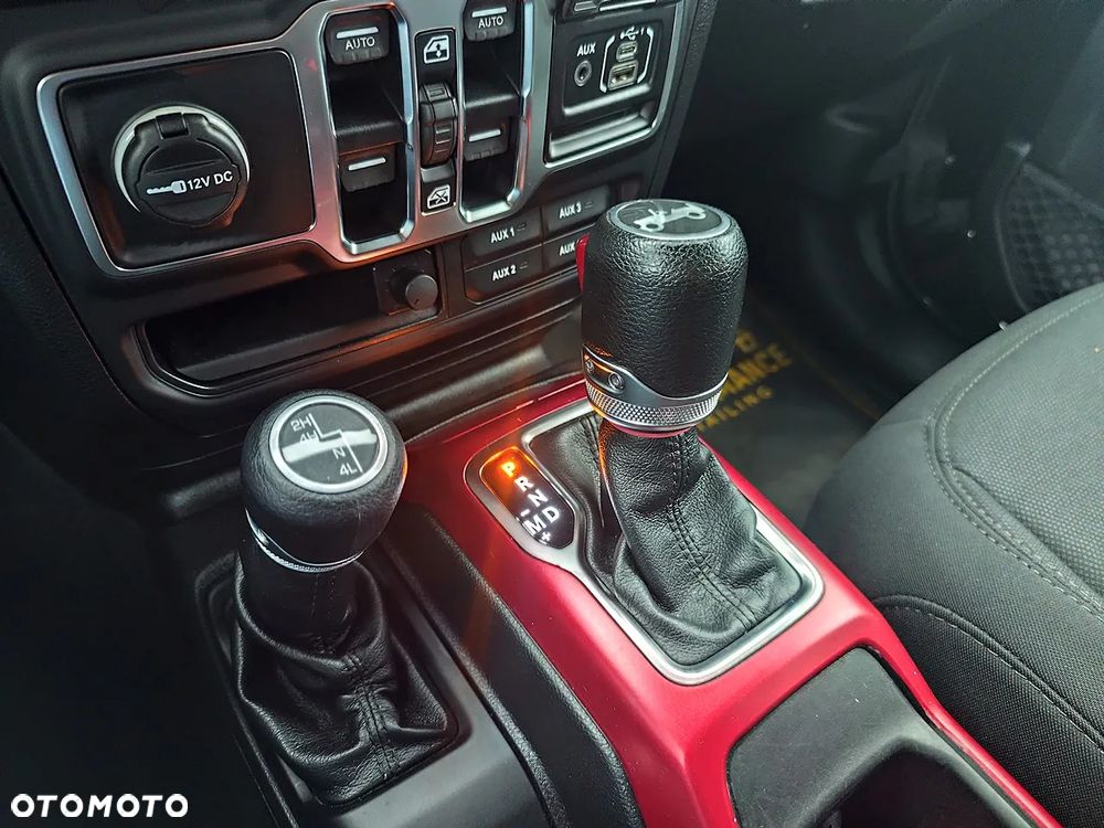 Jeep Wrangler - 18