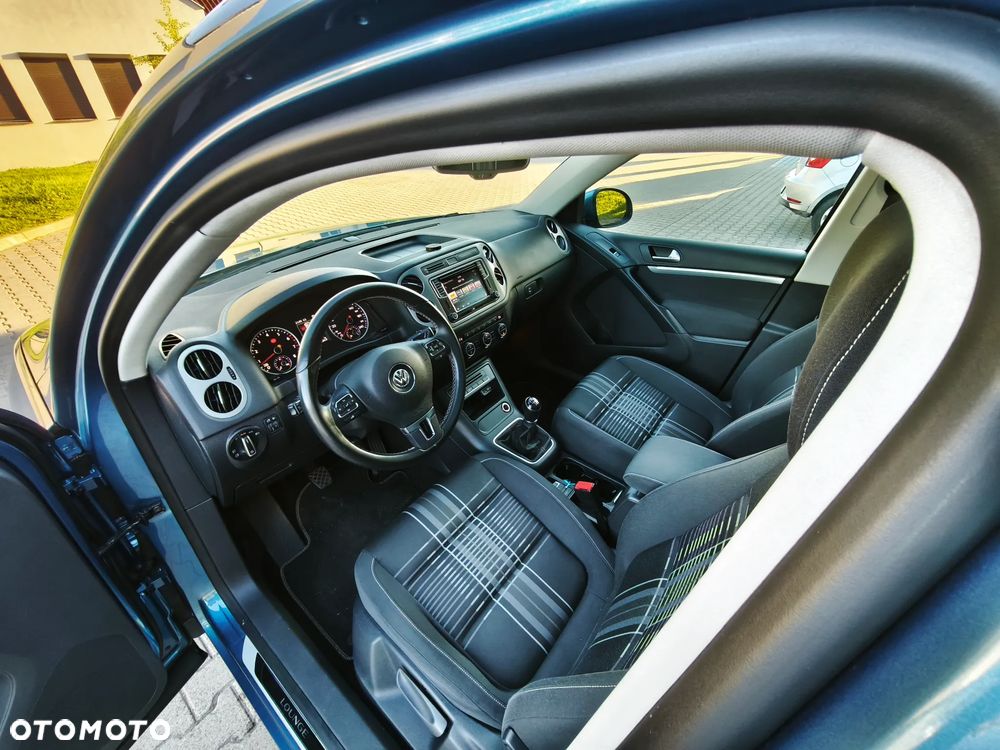Volkswagen Tiguan - 15