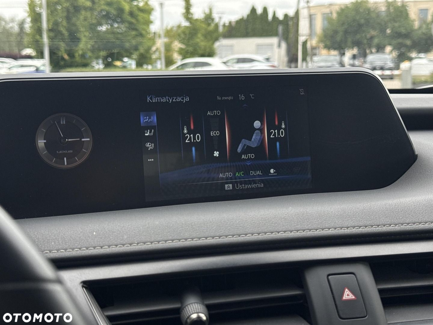 Lexus UX 200 GPF F Impression 2WD - 12
