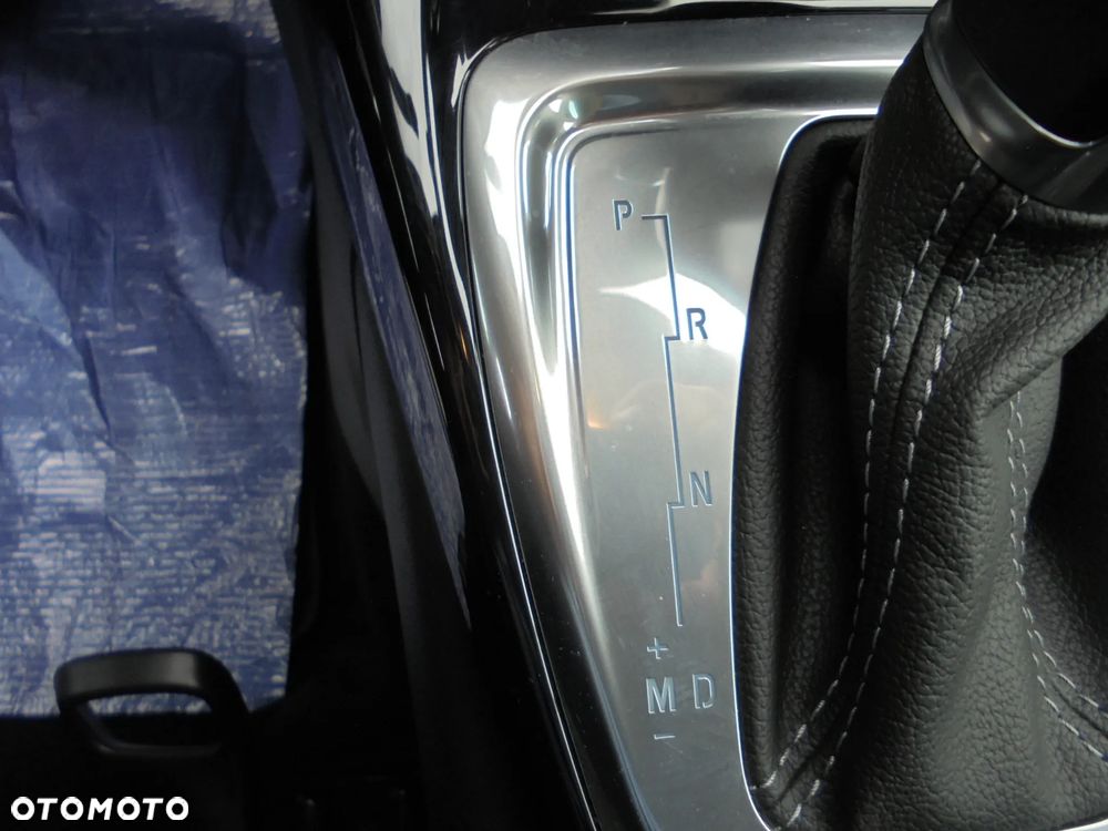 Opel Crossland X - 22