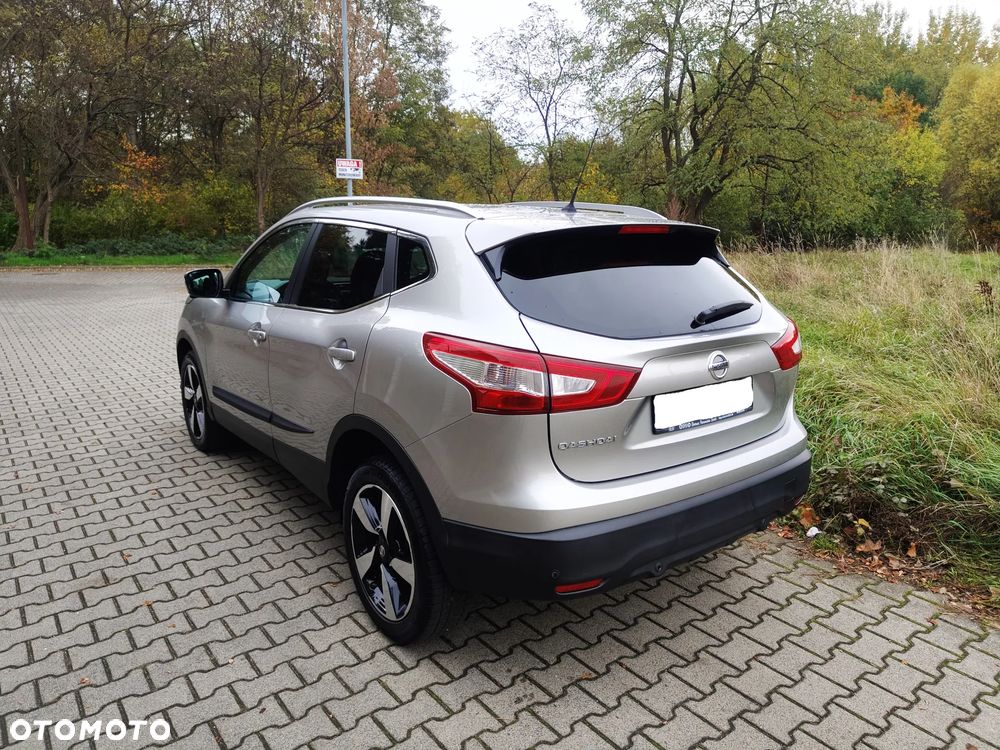 Nissan Qashqai 1.6 DIG-T Tekna - 33