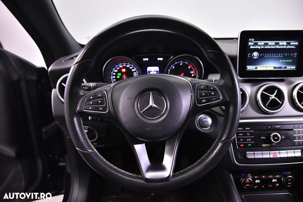 Mercedes-Benz CLA 200 d 7G-DCT - 17
