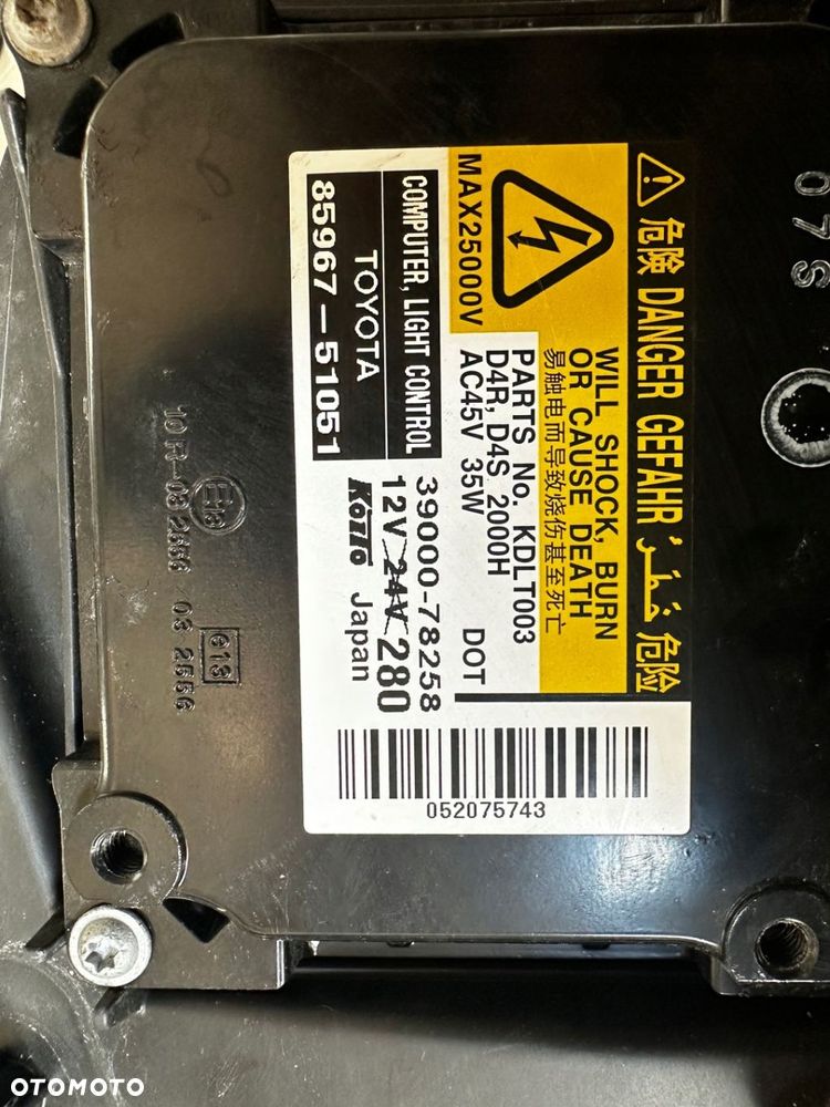 TOYOTA AVENSIS 3 II XENON 08-12 LAMPA PRAWA H279HR-AE - 9