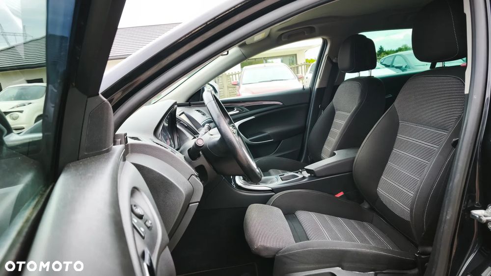 Opel Insignia - 17