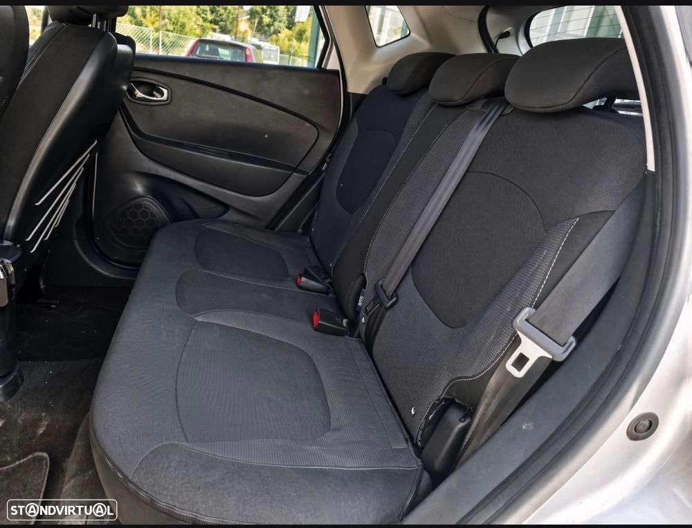 Renault Captur - 13