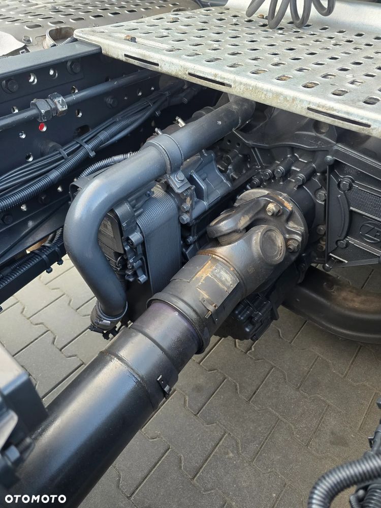 Iveco S-WAY 480 KM retarder standard - 16