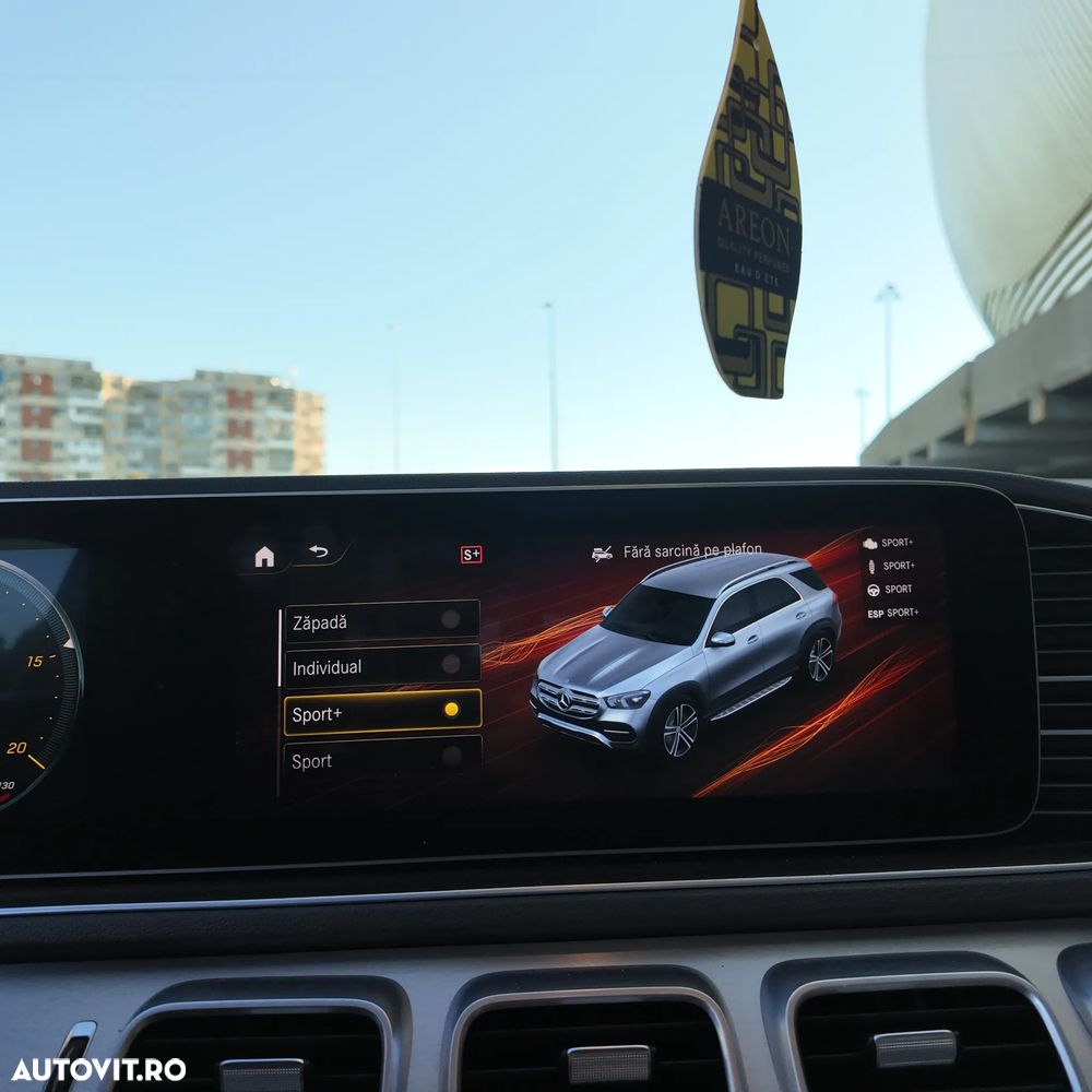 Mercedes-Benz GLE 300 d 4Matic 9G-TRONIC AMG Line - 9