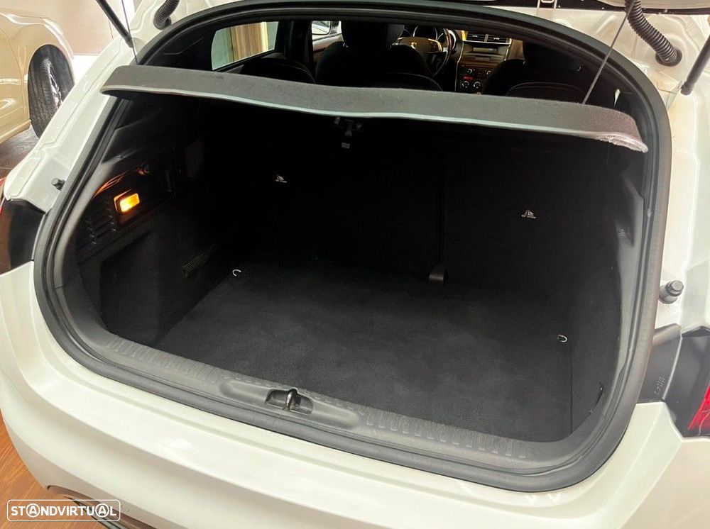 Citroën DS4 1.6 HDi Chic - 11