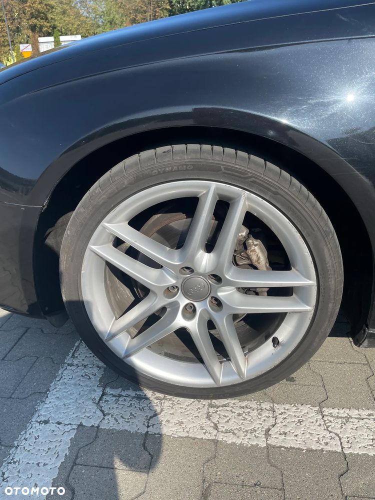 Audi A4 Limousine - 17