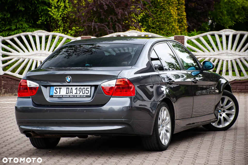 BMW Seria 3 - 17