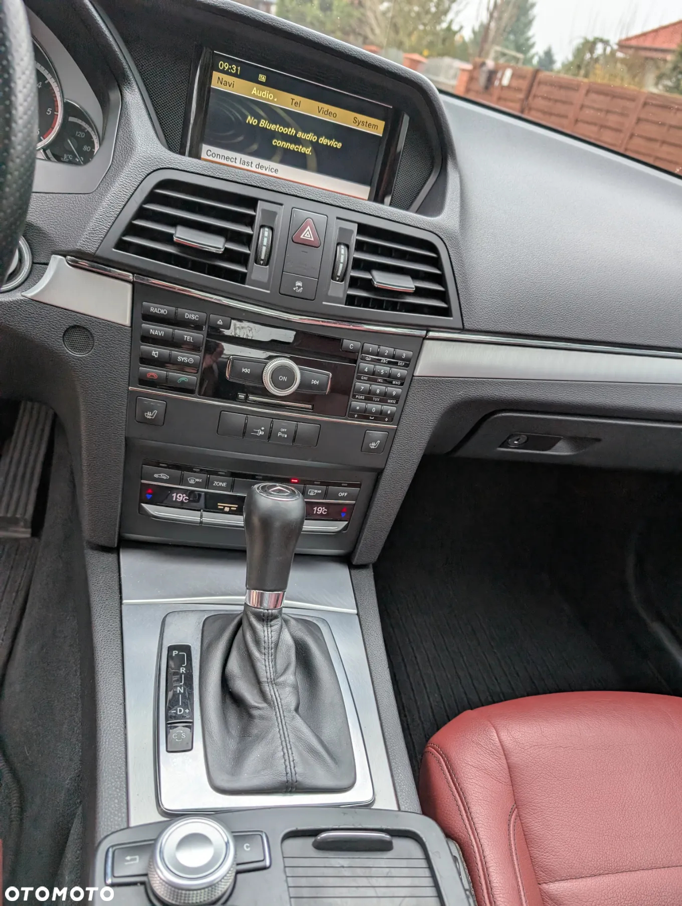 Mercedes-Benz Klasa E 350 CDI DPF Coupe BlueEFFICIENCY 7G-TRONIC Elegance - 11