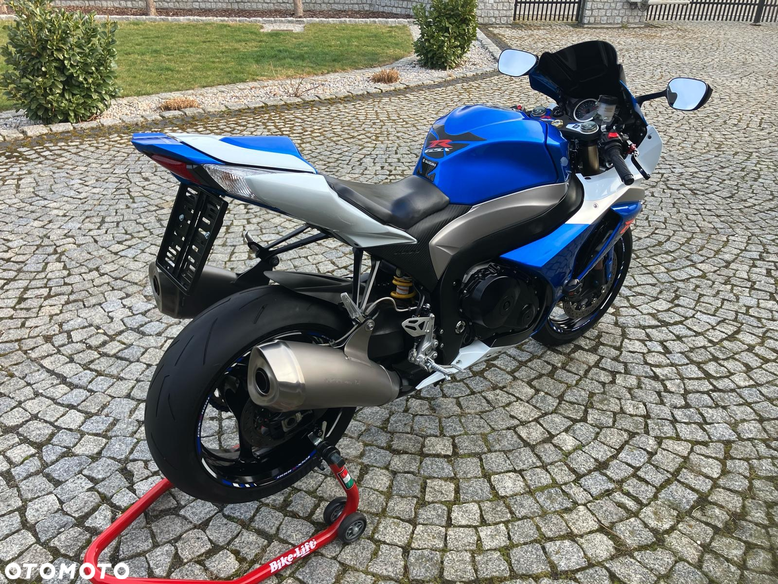 Suzuki GSX-R - 34