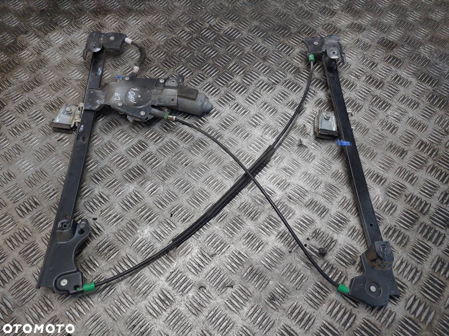 MECHANIZM PODNOŚNIK SZYBY LEWY PRZÓD ELEKTRYCZNY FREELANDER I 5D - 1