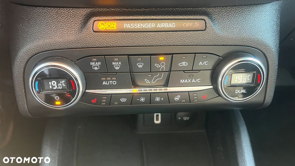 Ford Focus 1.5 EcoBoost STart-Stopp-System ST-LINE - 15