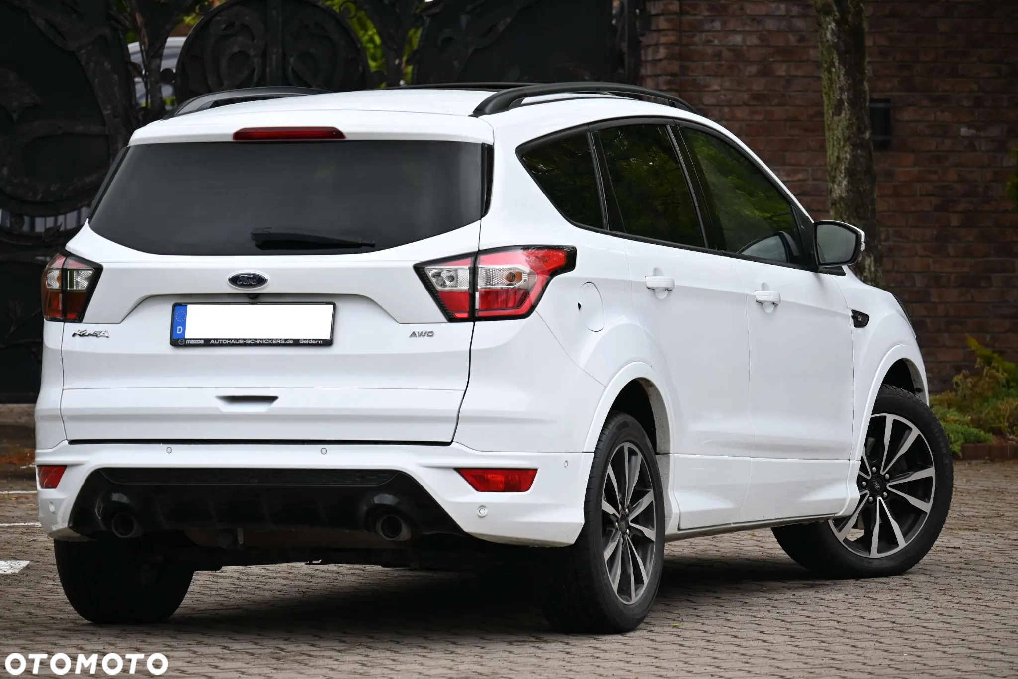 Ford Kuga 1.5 EcoBoost 4x4 ST-Line - 11