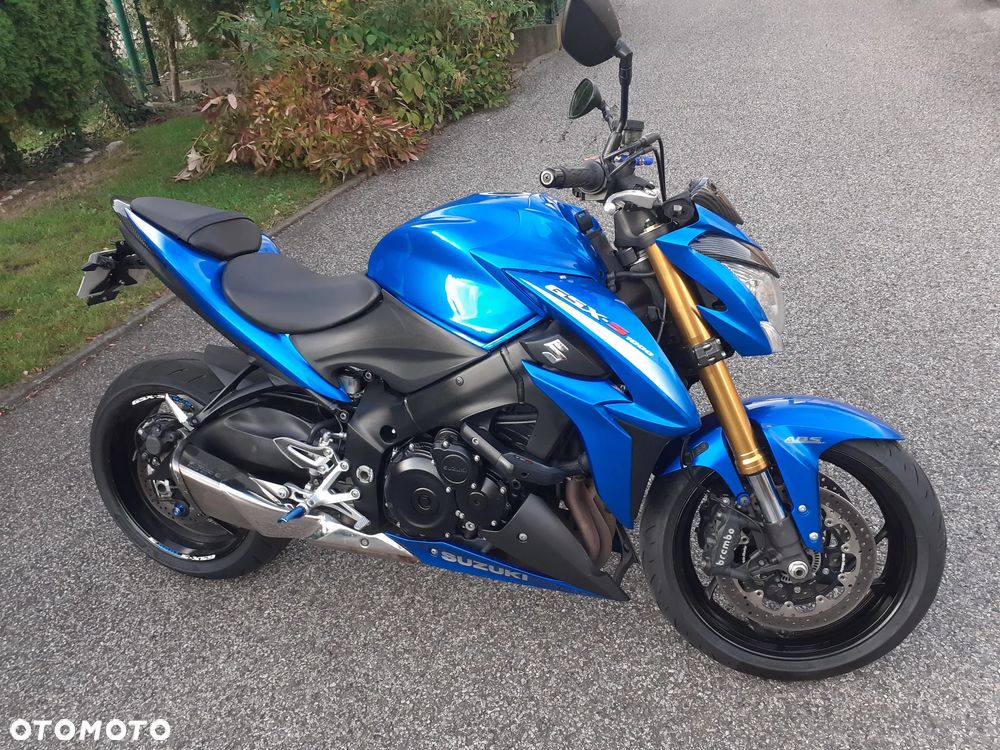 Suzuki GSX