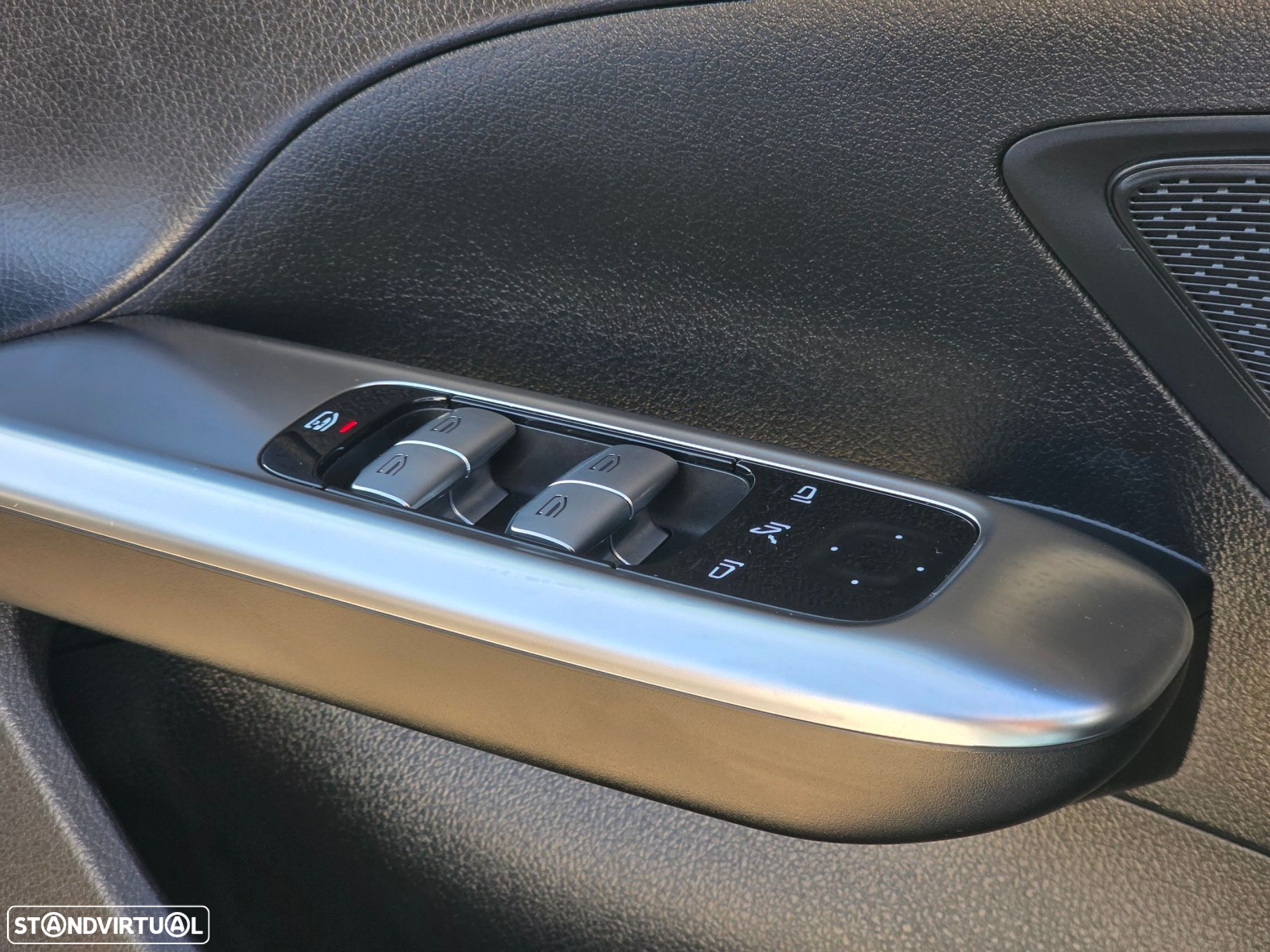 Mercedes-Benz C 220 d Avantgarde - 23