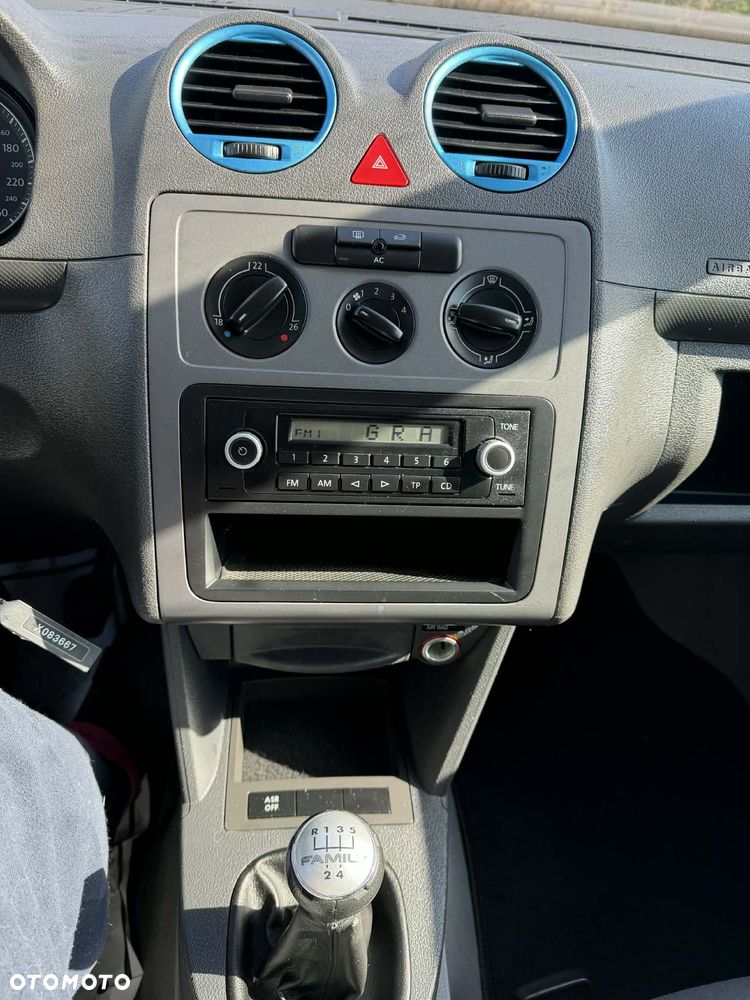 Volkswagen Caddy 1.6 Life Family (7-Si.) - 14