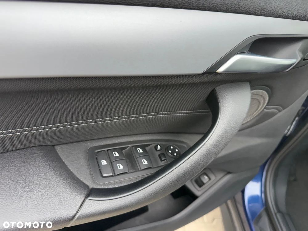 BMW X1 sDrive18d Advantage - 16